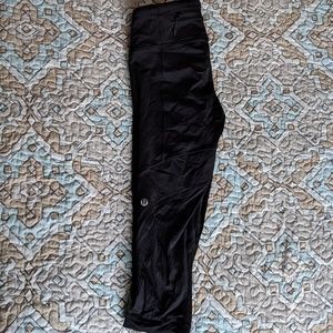 Lululemon Crop Running Bottoms